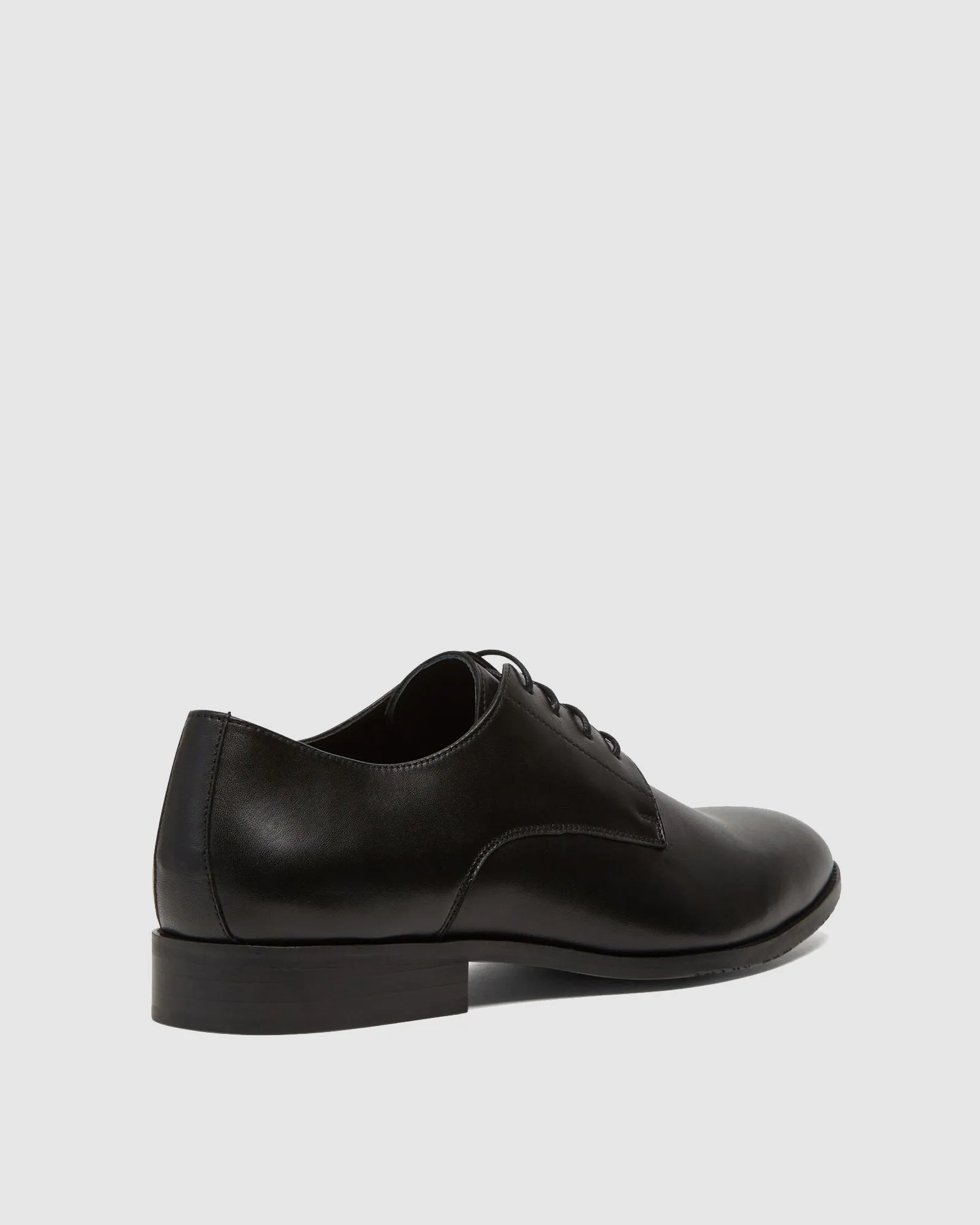Hexley Derby Dress Shoe