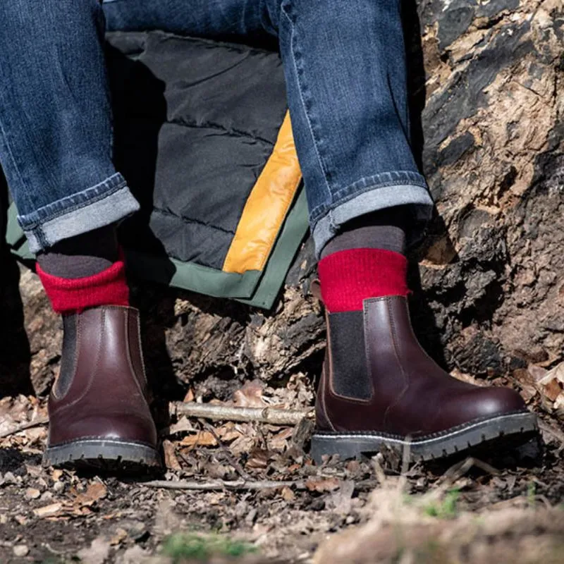 Omnio Leather Chelsea Boots in Chestnut Brown