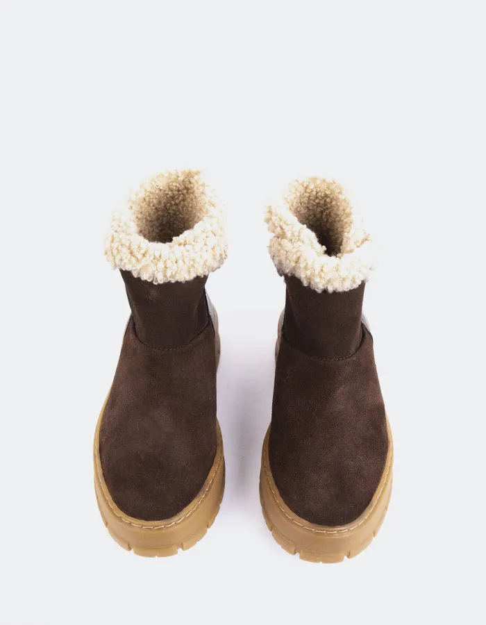 Primord Brown Suede