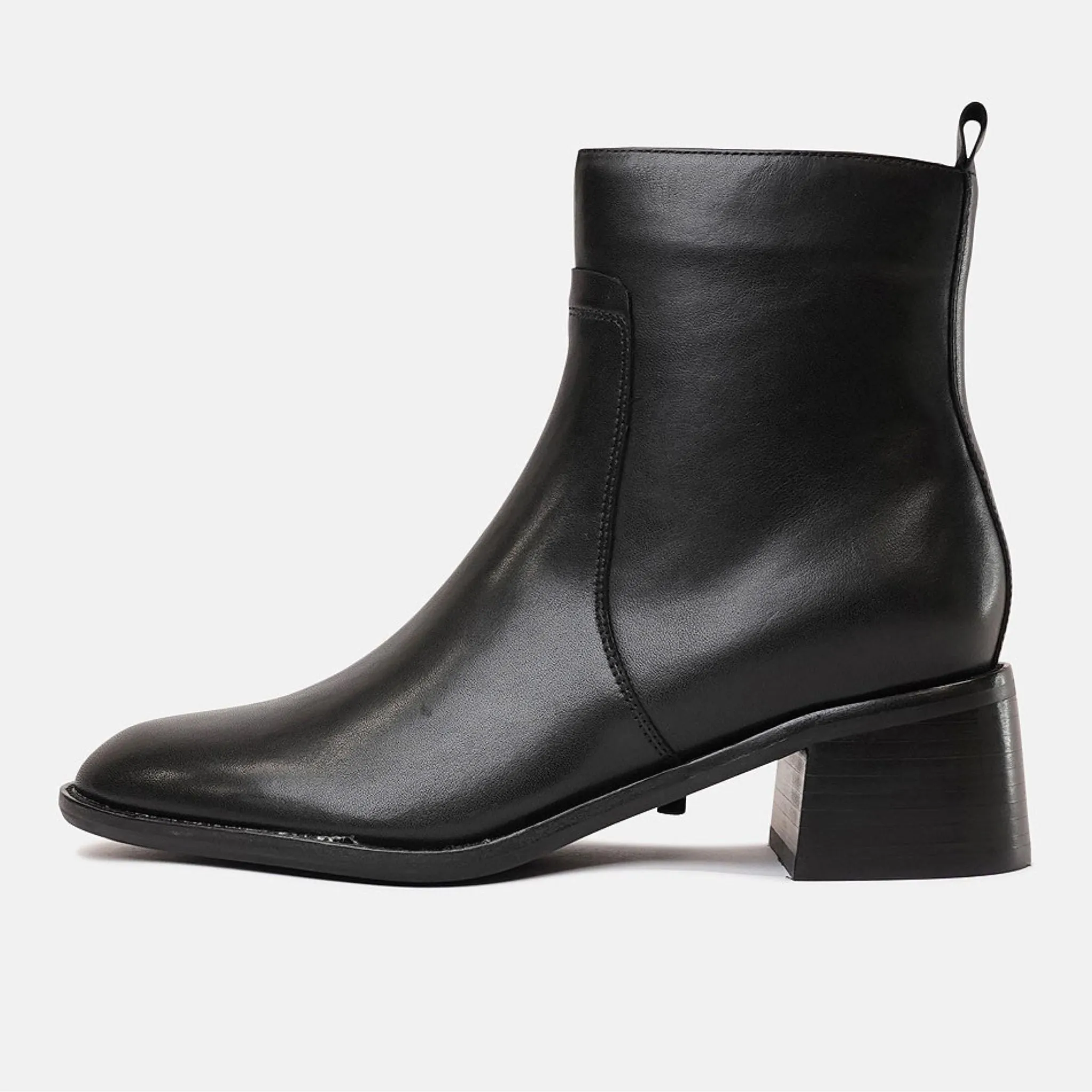 Wyona Black Leather Ankle Boots